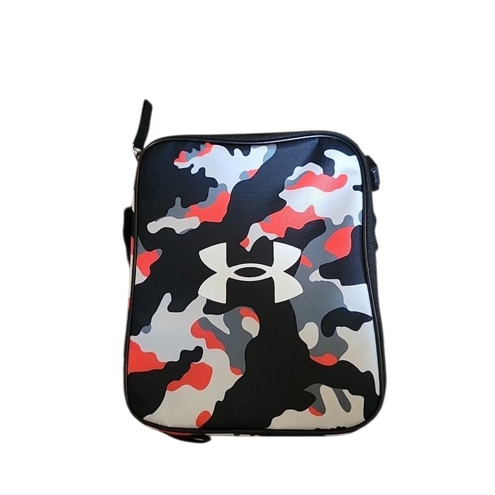 Under Armour Camouflage Insulated Lunch Box with Zip Lid and Handle